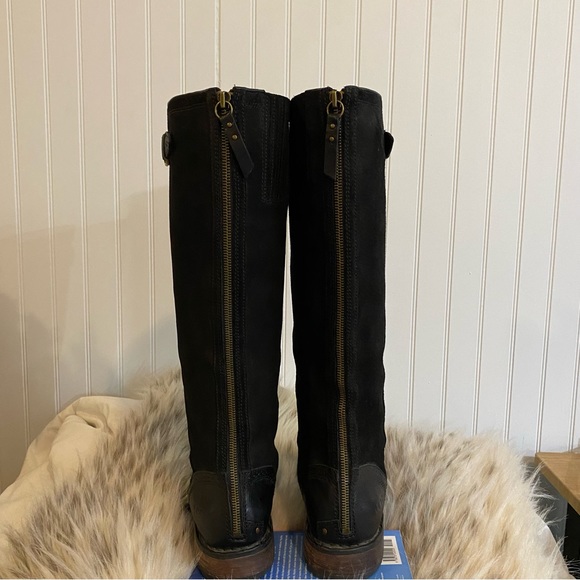 UGG Tall Boots - Picture 3 of 7